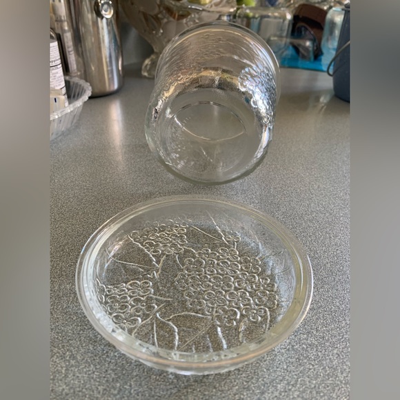 Leaves and fruit motif glassware jar lid - Picture 5 of 6